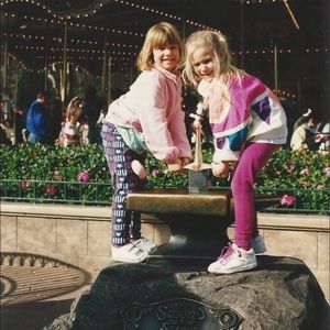 Meet your Posher, Suzanne